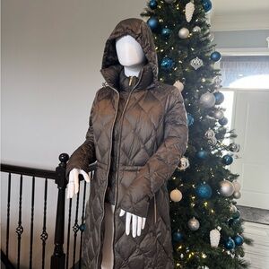 Women's Quilted Hooded Coat - Brown
